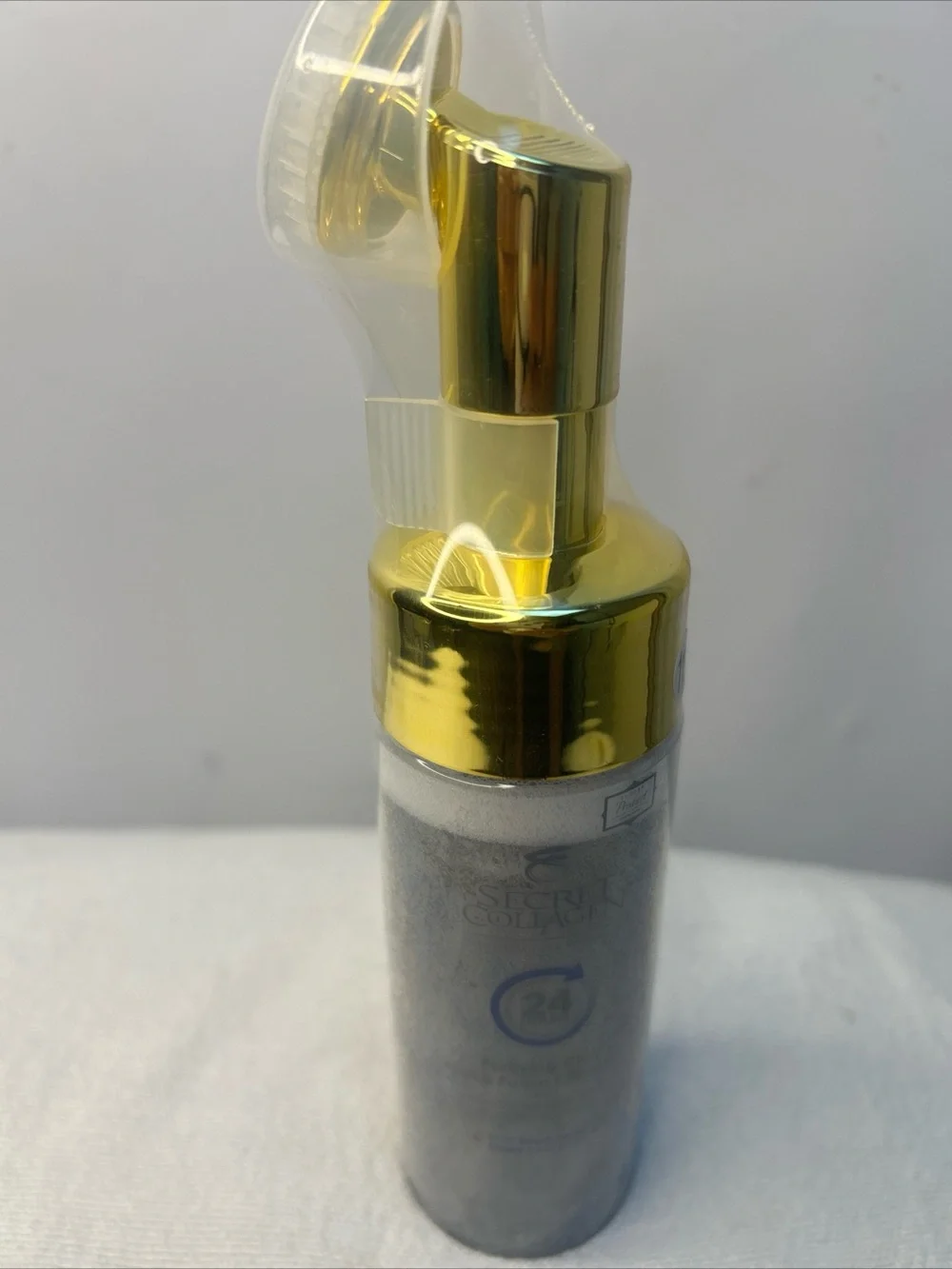 Purifying Cleansing Foam in Gold and Silver
